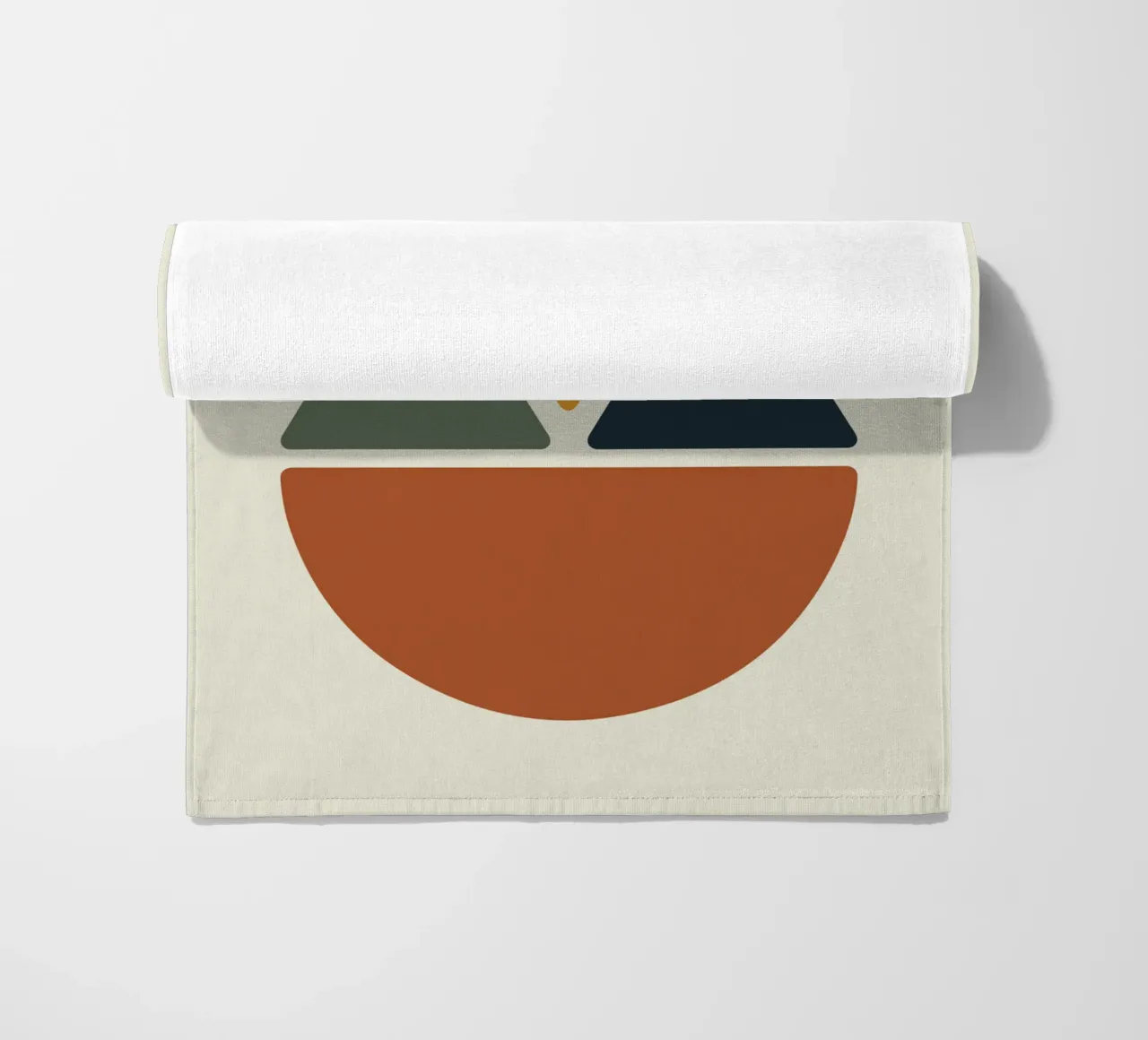 Soft Triangles in Earthy Circle telo mare da LisaArtes