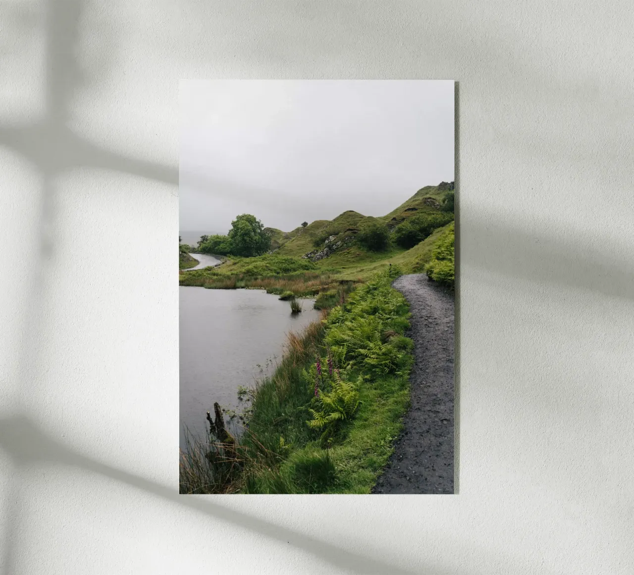 Rainy Walk plexiglass da Lena Stamm