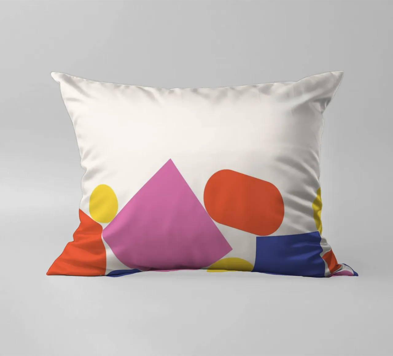 Forme geometriche colorate impilate cuscino da galihstudio