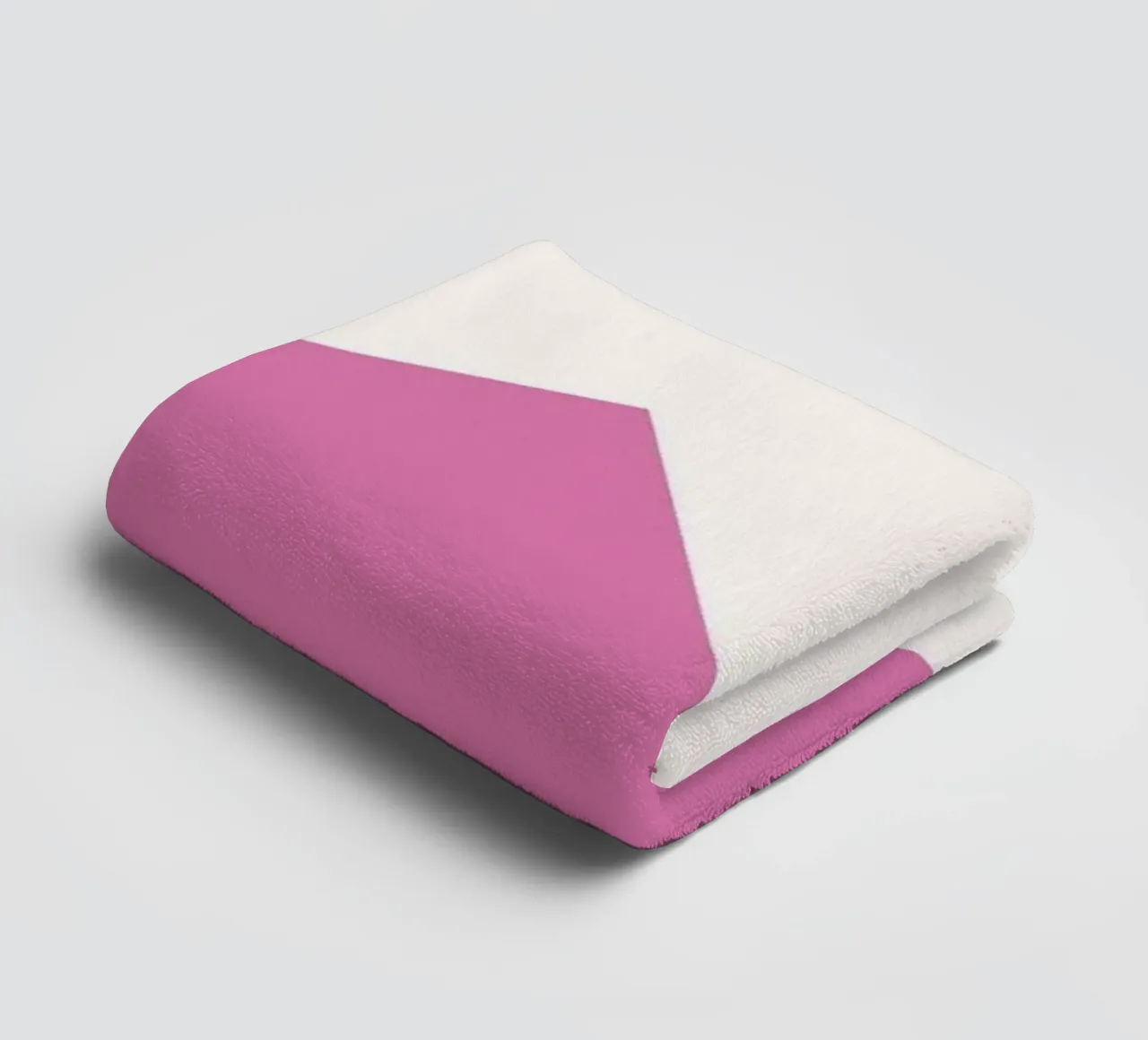 Forme geometriche colorate impilate asciugamano da bagno da galihstudio