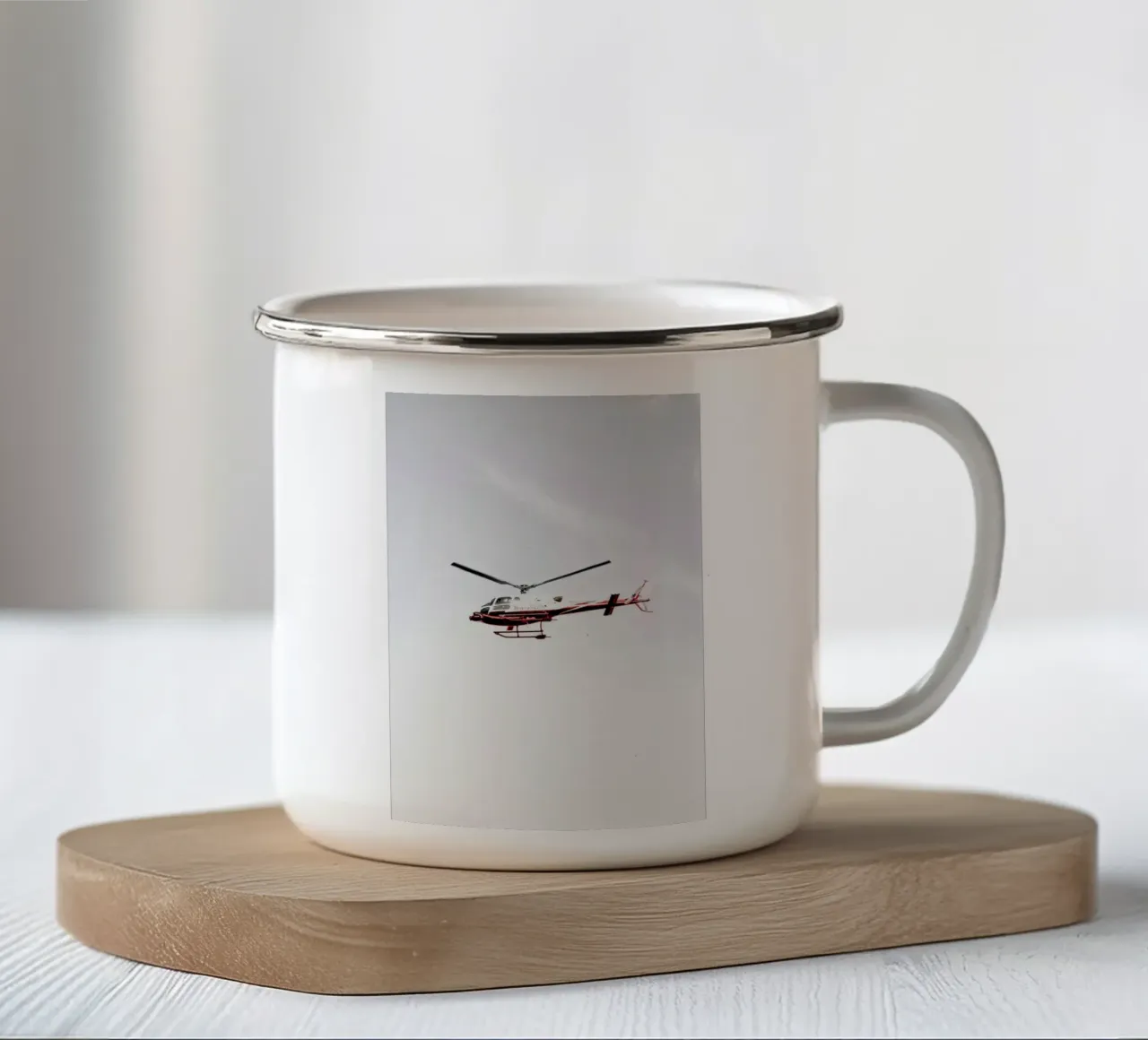 helicopter in light sky tazza in smalto da comura