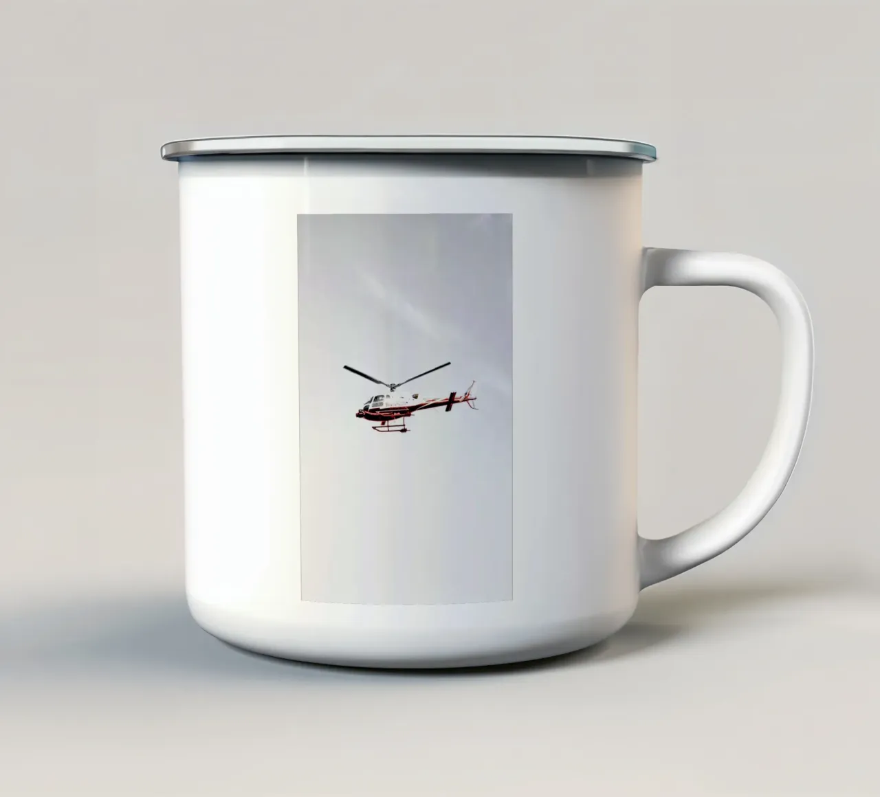helicopter in light sky tazza in smalto da comura