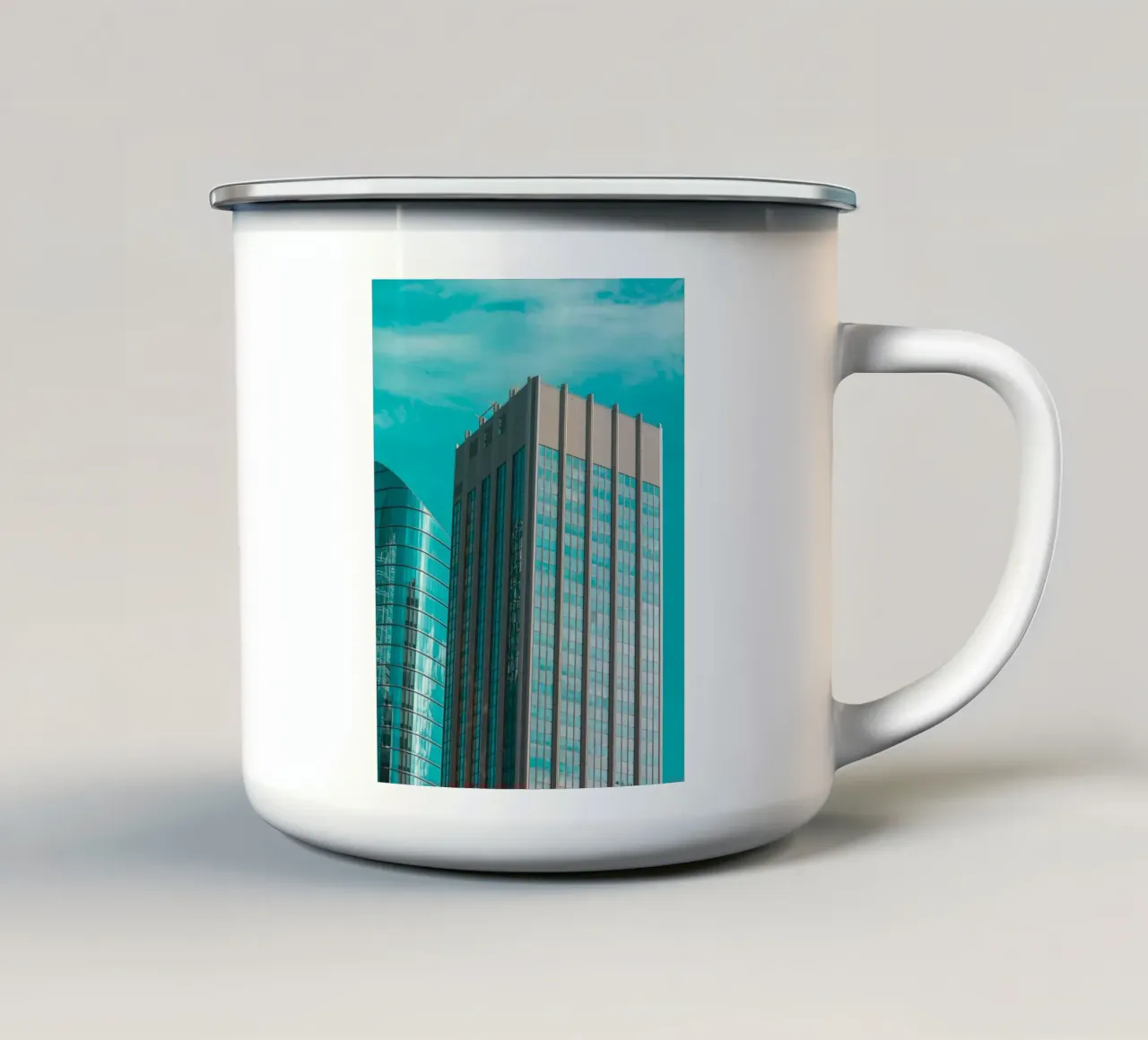 light on blue sky building tazza in smalto da comura
