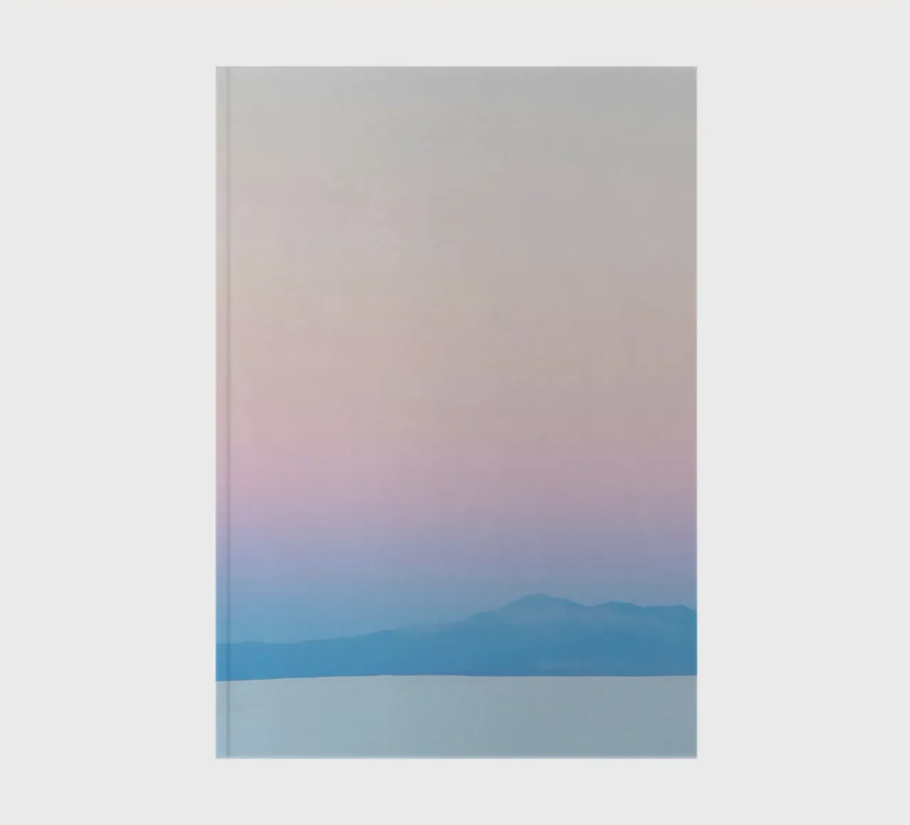 gradient sky and mountain diario da comura