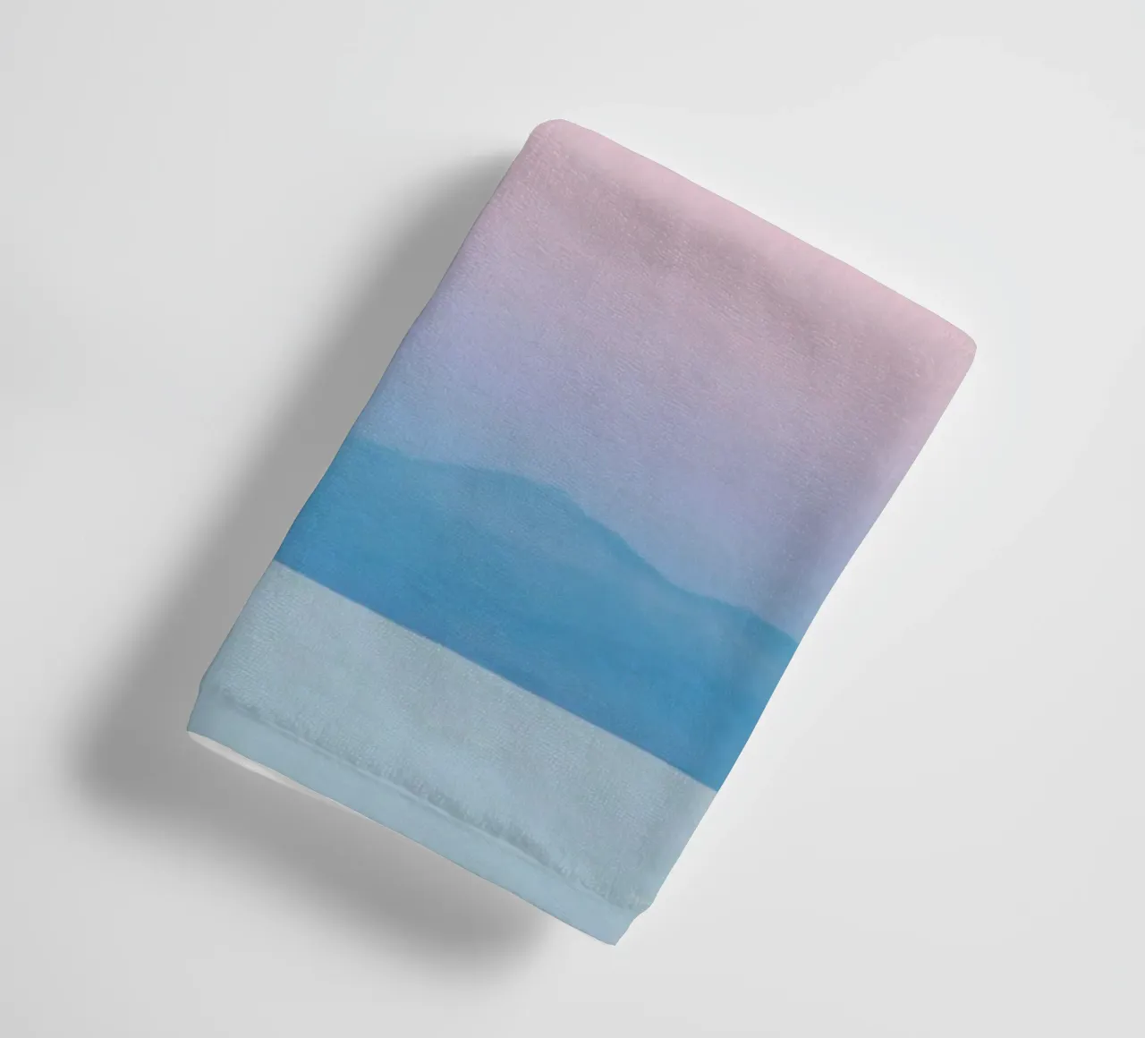 gradient sky and mountain asciugamano da bagno da comura