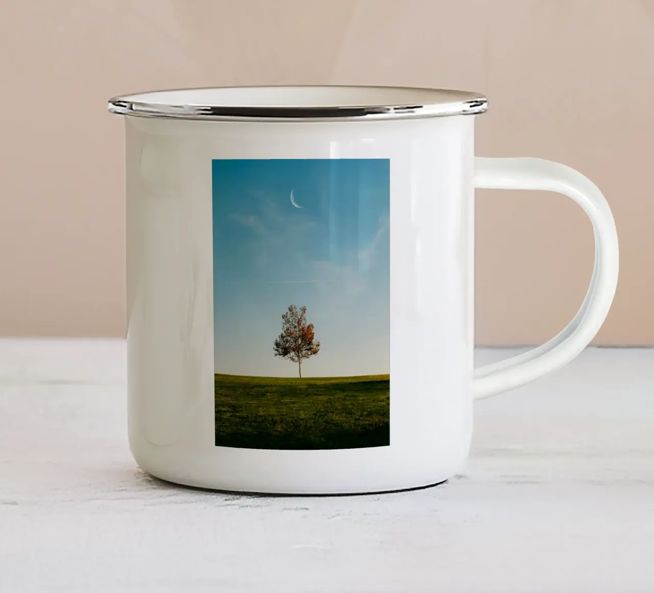 alone tree and the moon tazza in smalto da comura