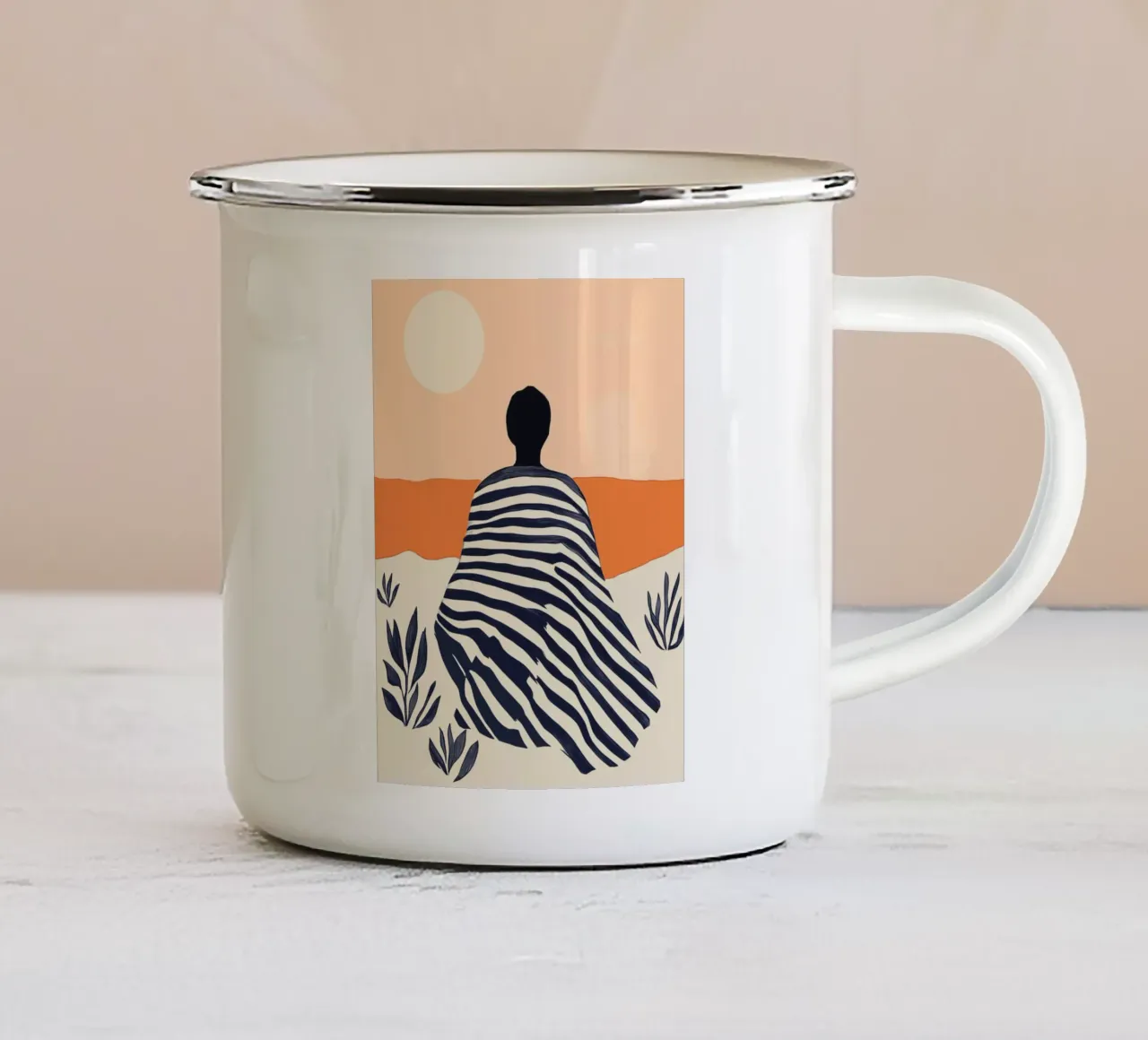 Tramonto decorativo sulla spiaggia con strisce tazza in smalto da Autofocus