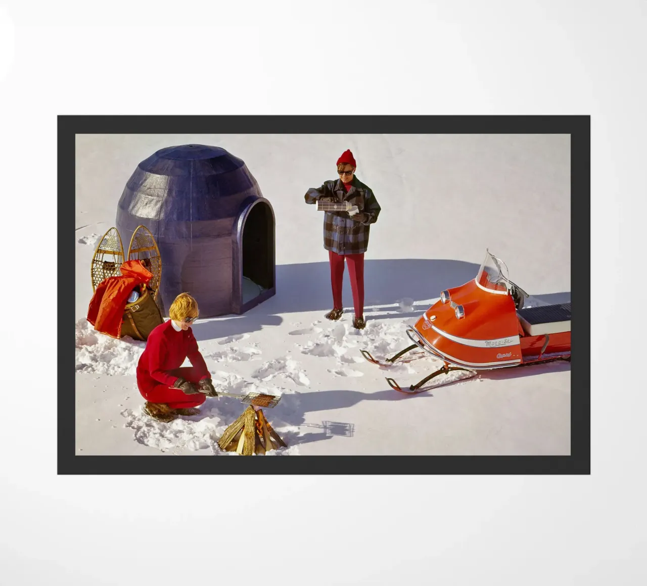 Campeggio retrò con igloo prefabbricato, anni '70 zerbino da Christie