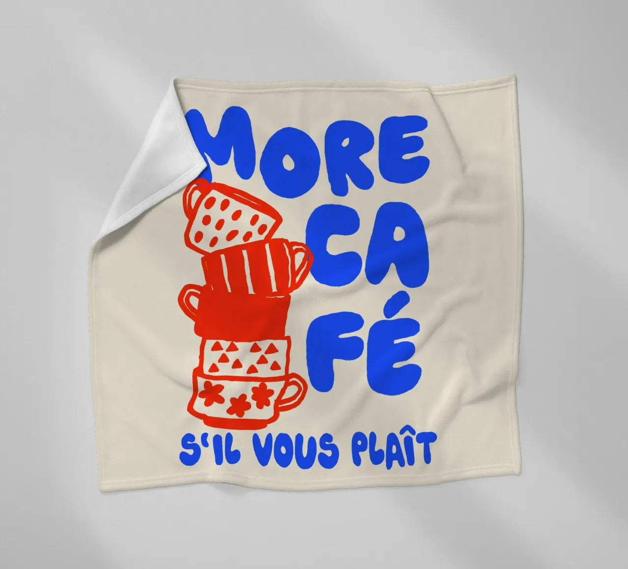 More Café Poster - Illustrazione di una tazza di caffè con il francese coperta in pile da QuooodZ by MooodzArt
