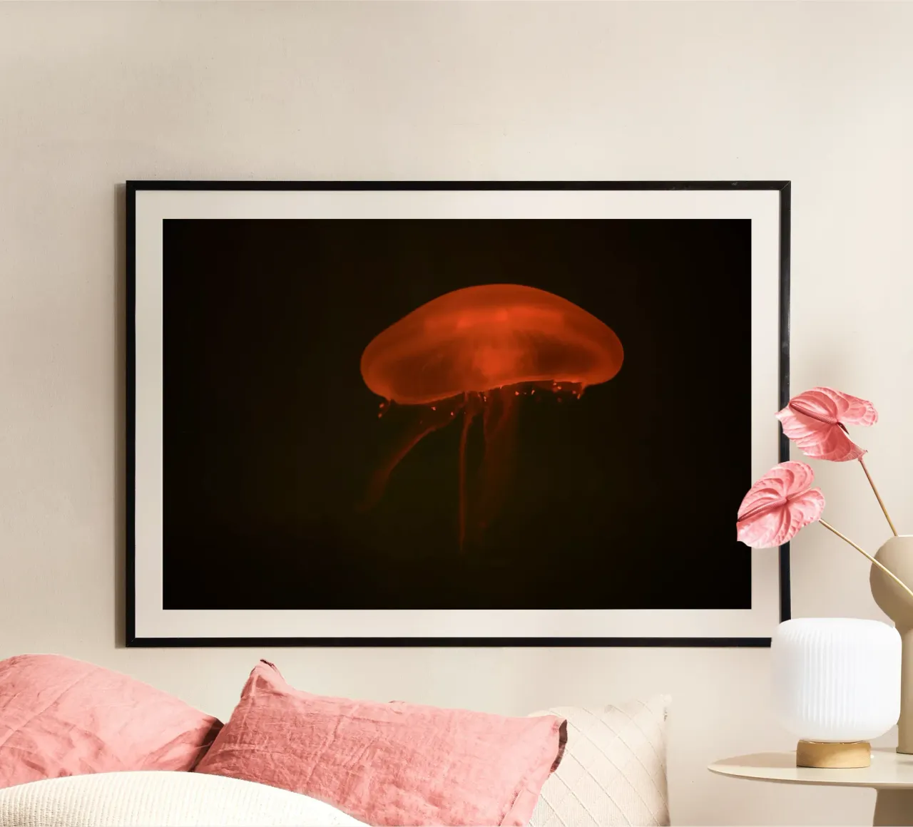 All'acquario #8 poster con telaio in plastica da Tal Paz-Fridman