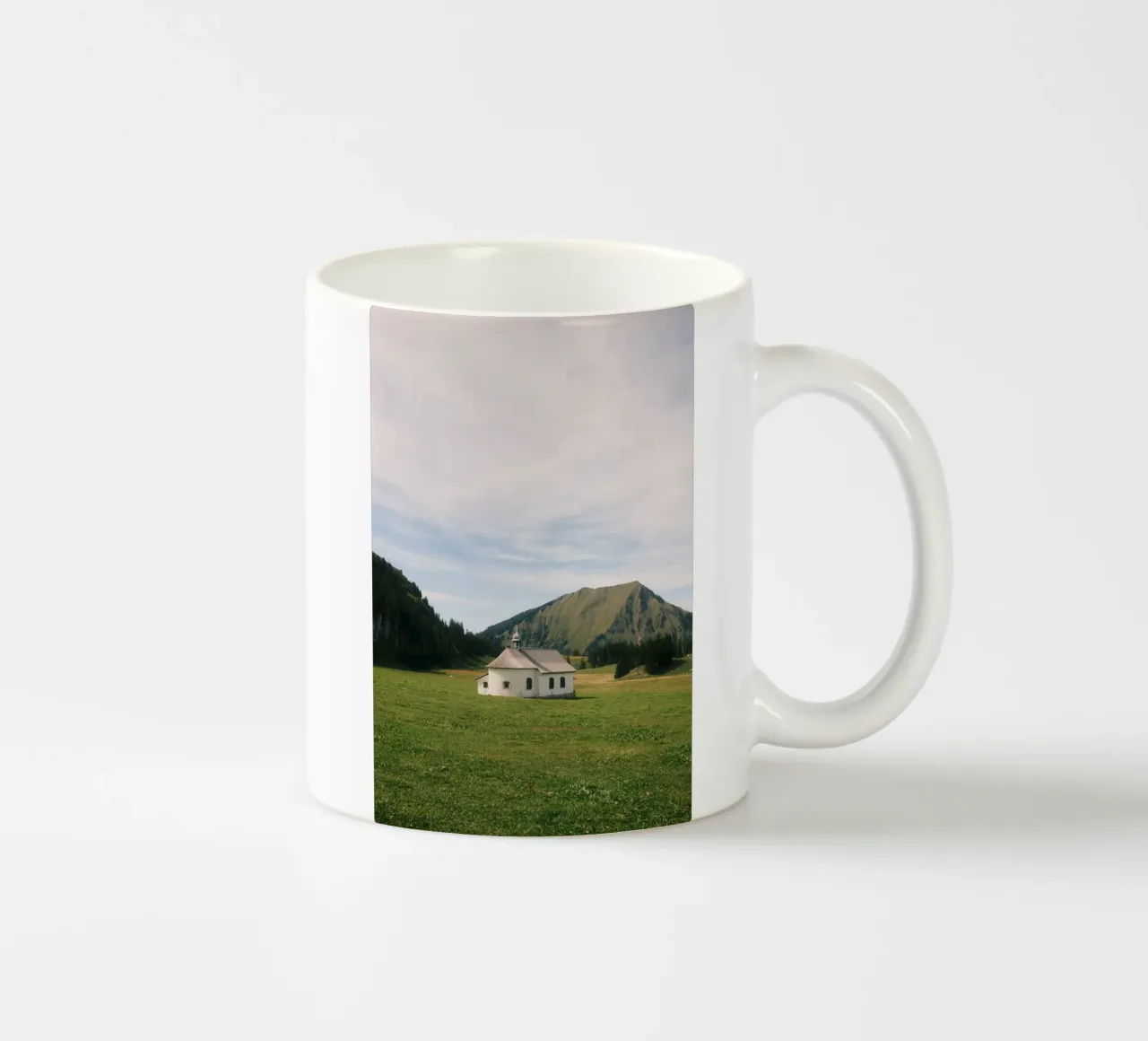 Chapel in the Alps tazza in ceramica da FujiSwiss