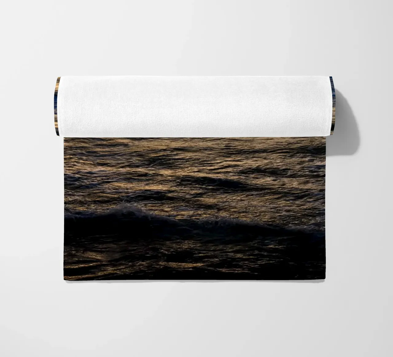 Mare #41 telo mare da Tal Paz-Fridman