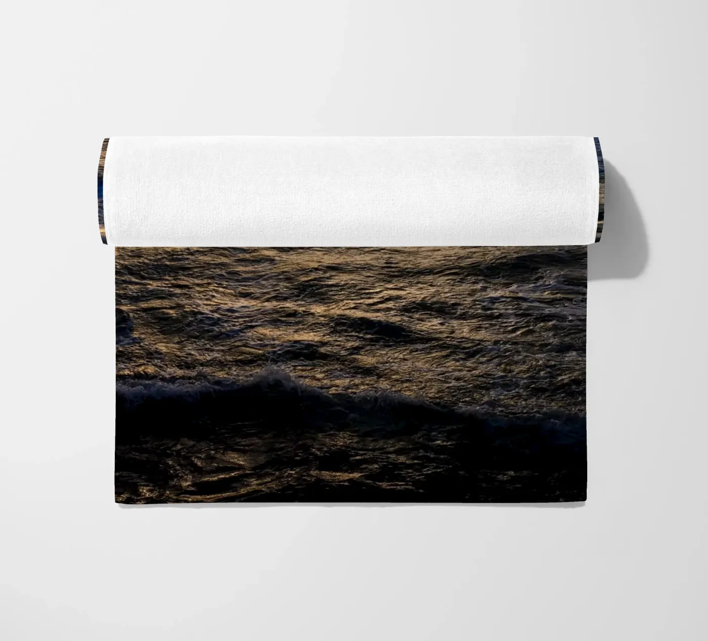 Mare #41 telo mare da Tal Paz-Fridman