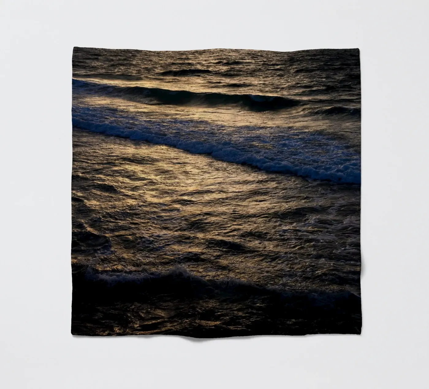 Mare #41 coperta in pile da Tal Paz-Fridman