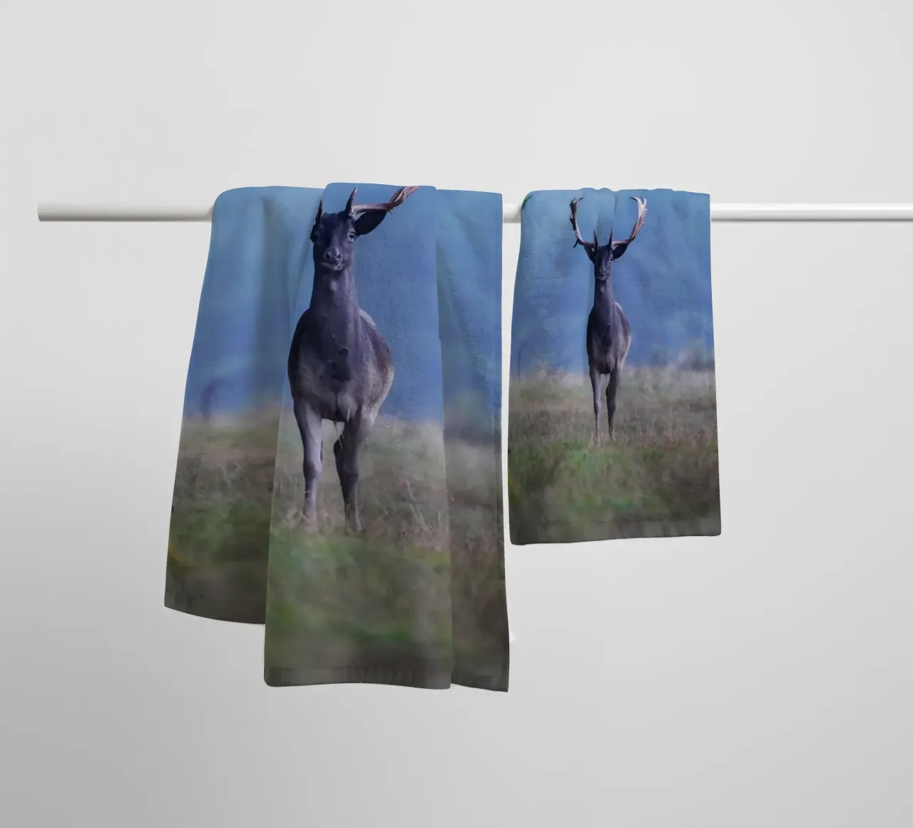 Daim dans ma forêt préférée serviette de bain de Tom's Wildlife