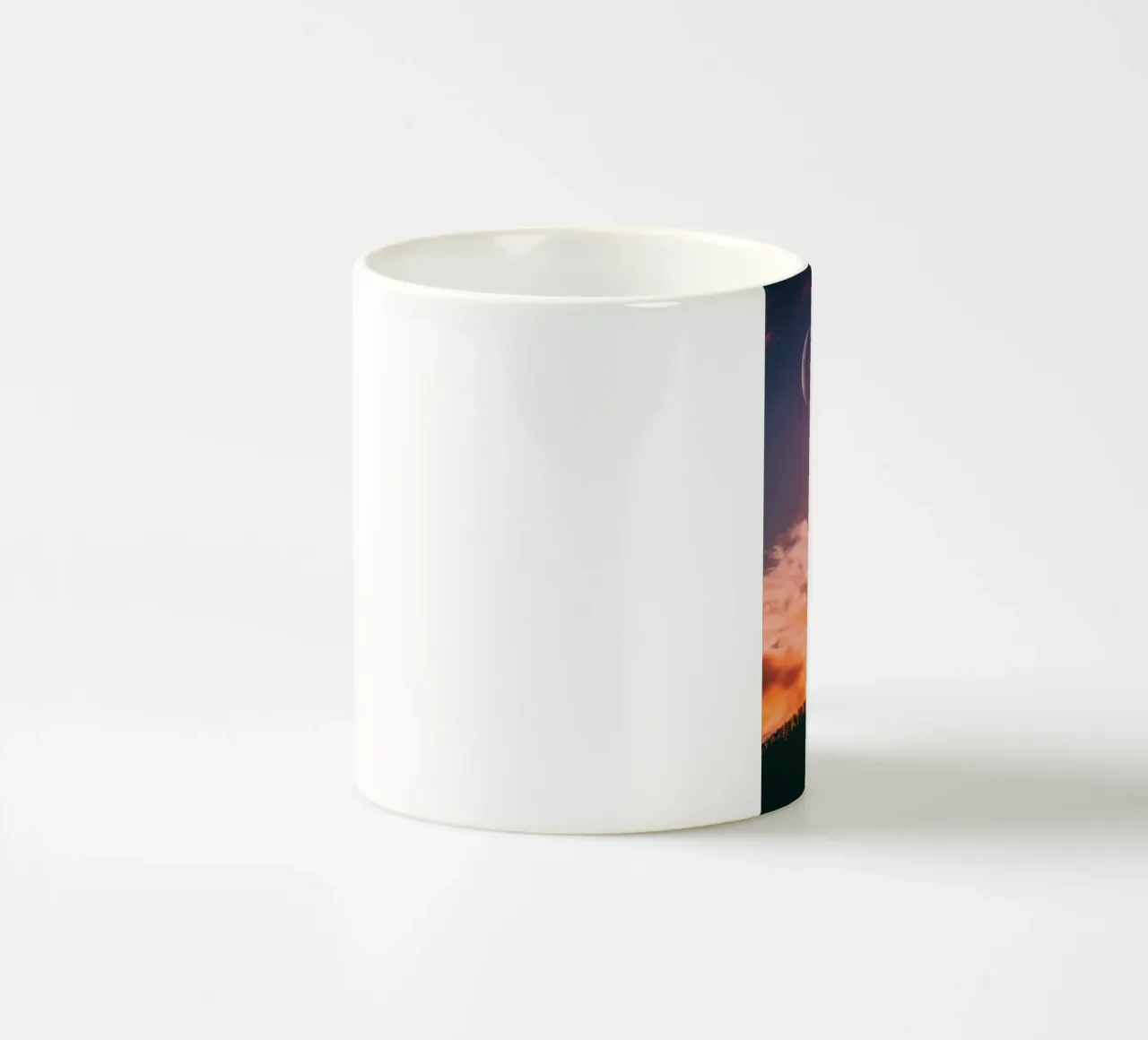 bird fly on space tazza in ceramica da Grant