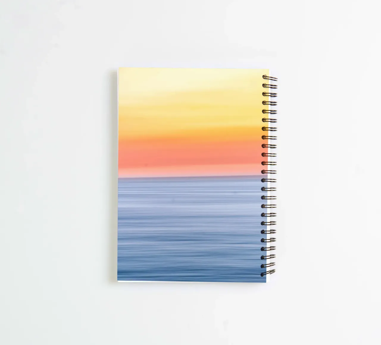 gradient wave and color diario ad anelli da Grant