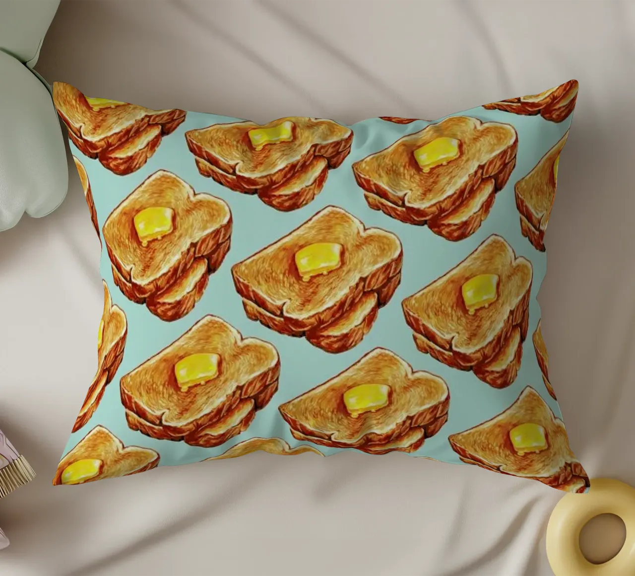 Buttered Toast Pattern Kissen von Kelly Gilleran