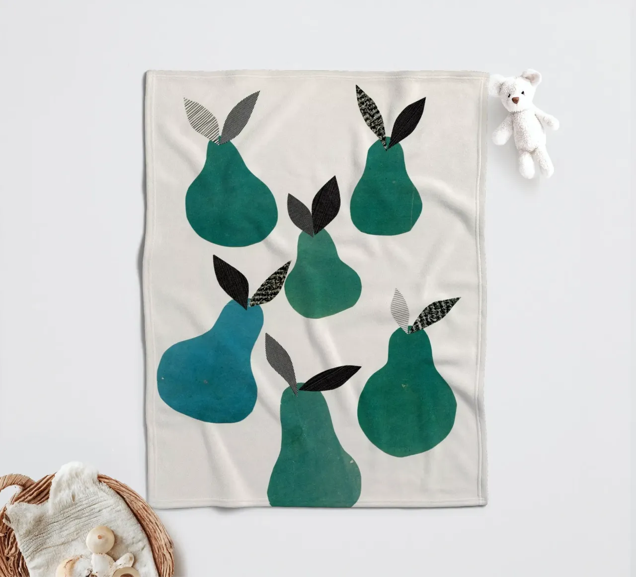 Pears Fleecedecke von Cassia Beck Collage