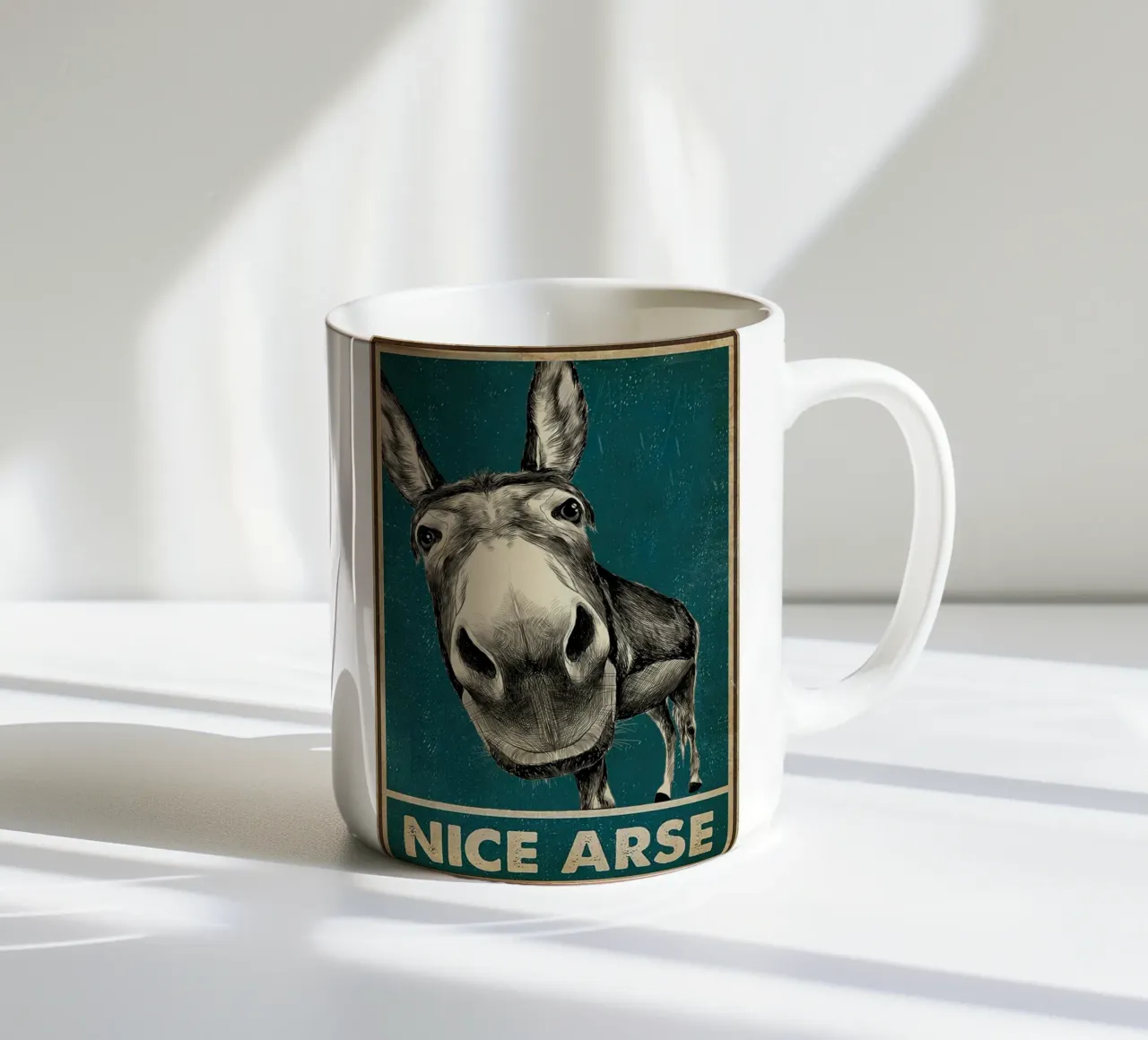 Nice Arse tazza in ceramica da mirei aguerro
