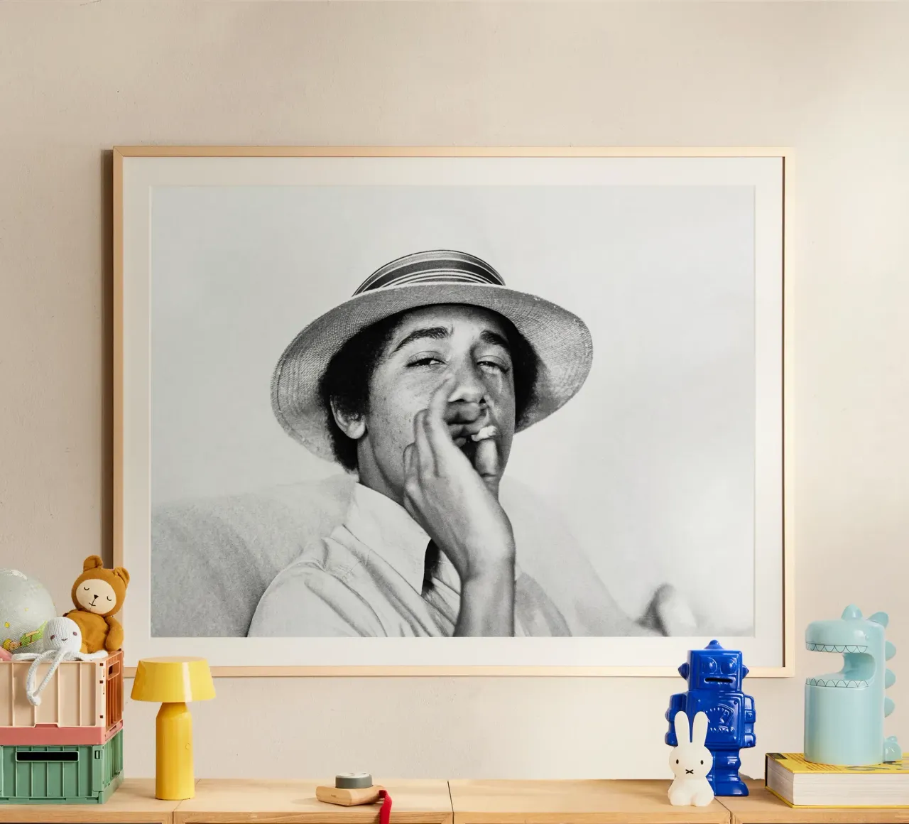 Obama fumant un joint, photo ancienne en noir et blanc hahnemühle de Vibrant Vintage Prints