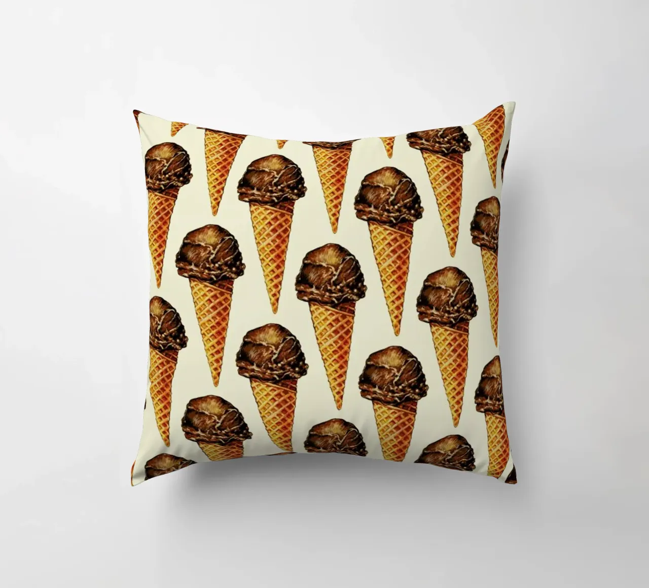 Chocolate Scoop Pattern cuscino da Kelly Gilleran