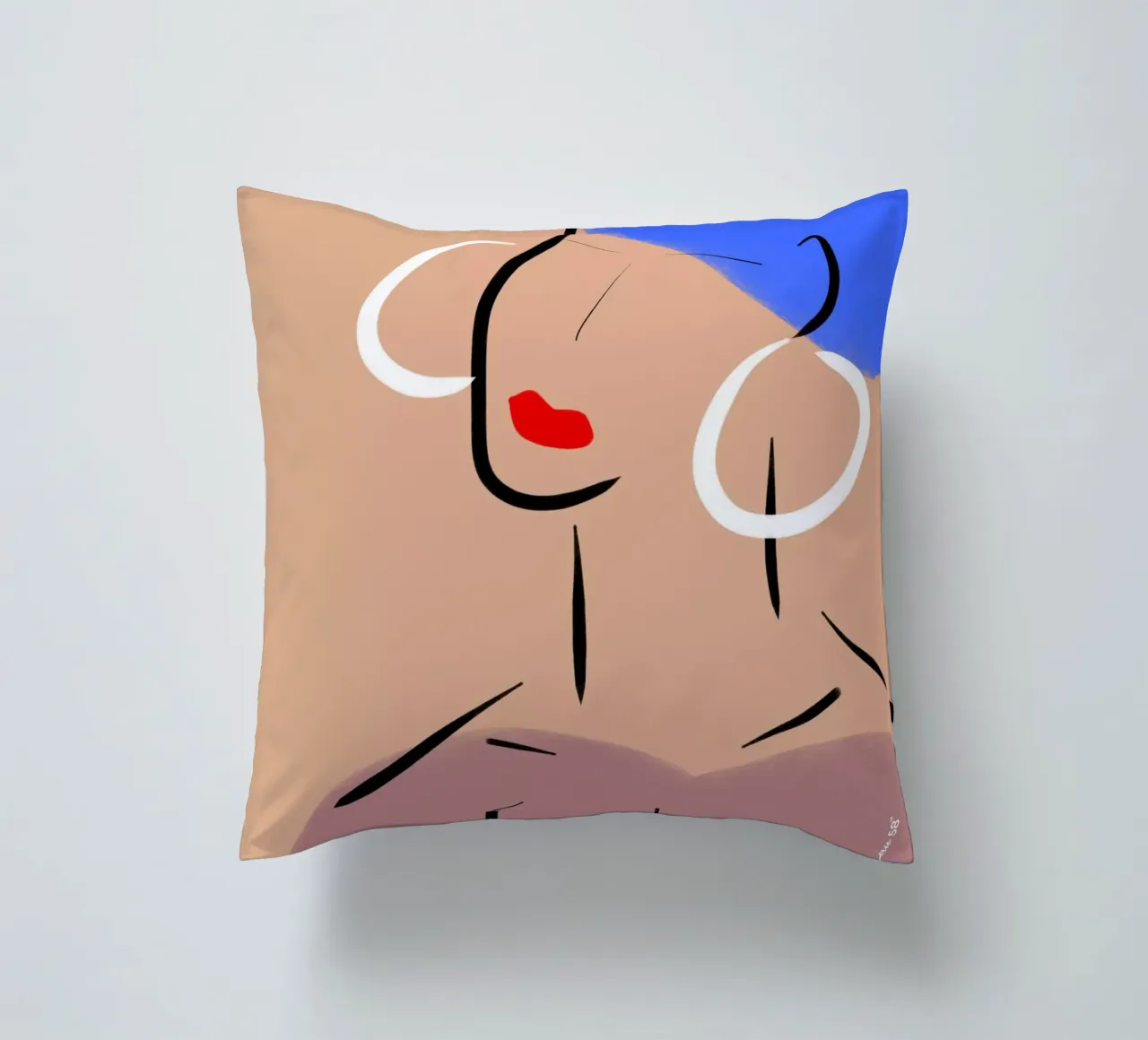 Alice cuscino da Mike Leymi