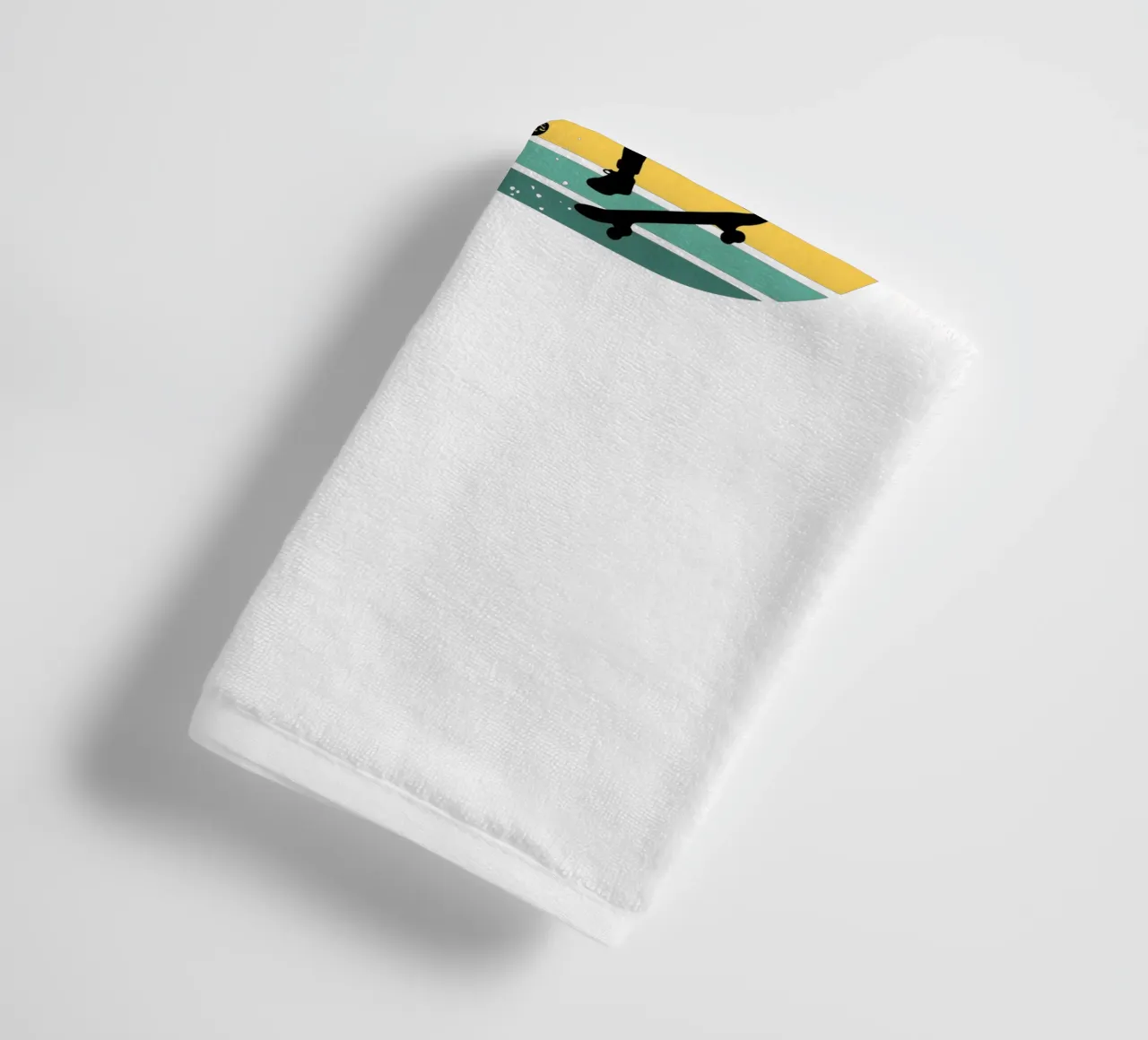 Retro skateboard - Personaliseer met je eigen tekst en jaartal badhanddoek van studiovinja