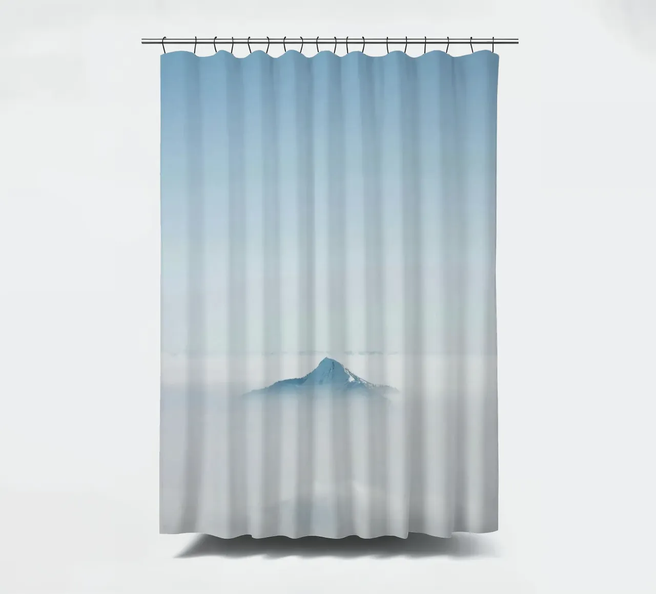 top mountain hide in cloud tenda da doccia da Keyn