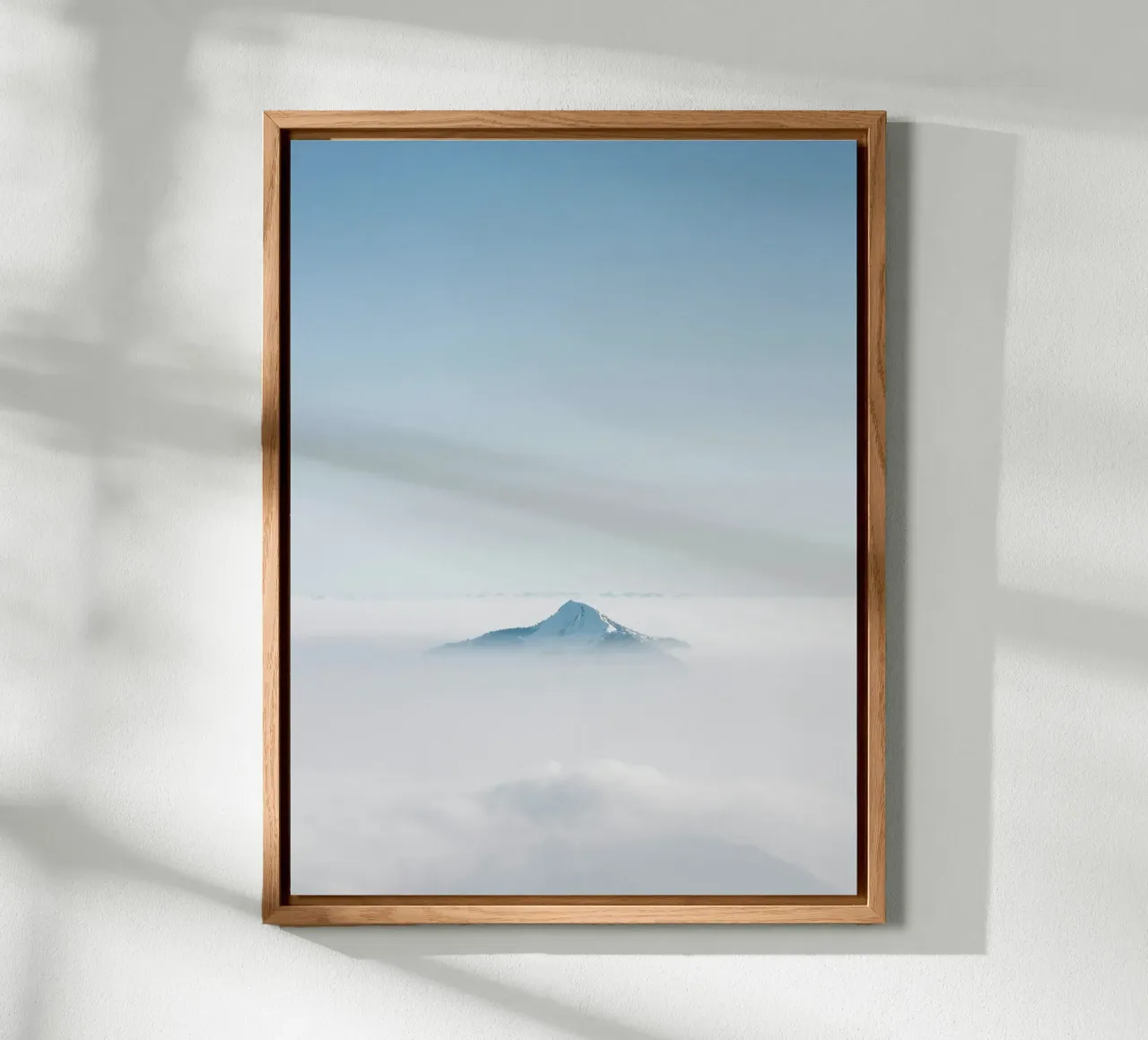 top mountain hide in cloud alluminio dibond da Keyn