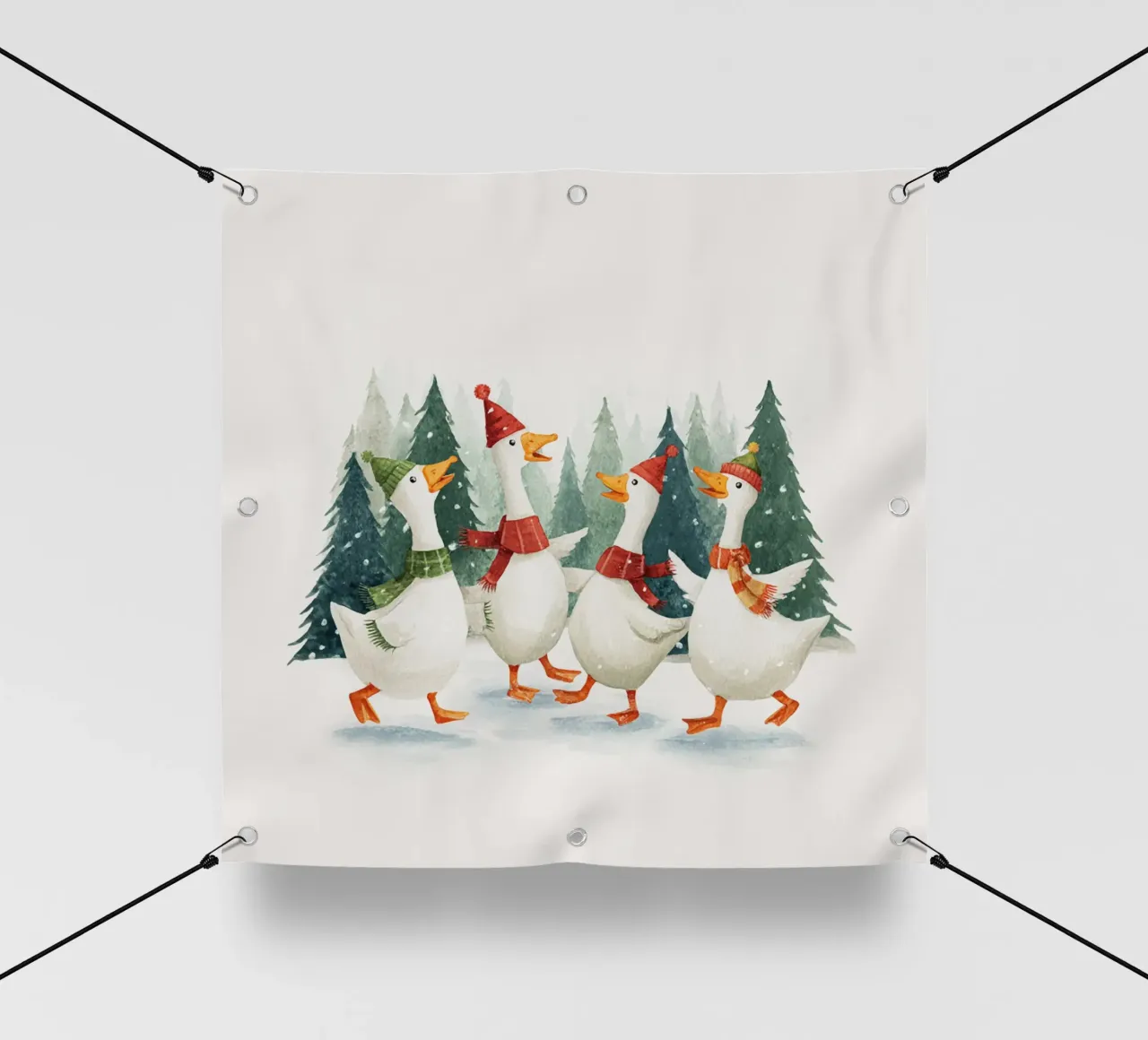 Quattro oche con cappelli e sciarpe che ballano in una foresta innevata telo in pvc da Stilrausch