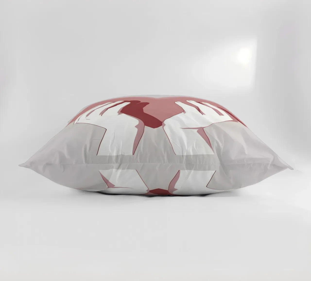 Mani a forma di cuore cuscino da LIFESTYLE OBJECTS