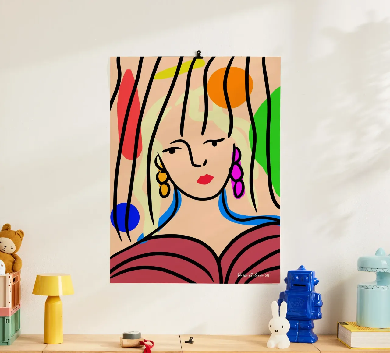 Louise poster con telaio in legno da Mike Leymi