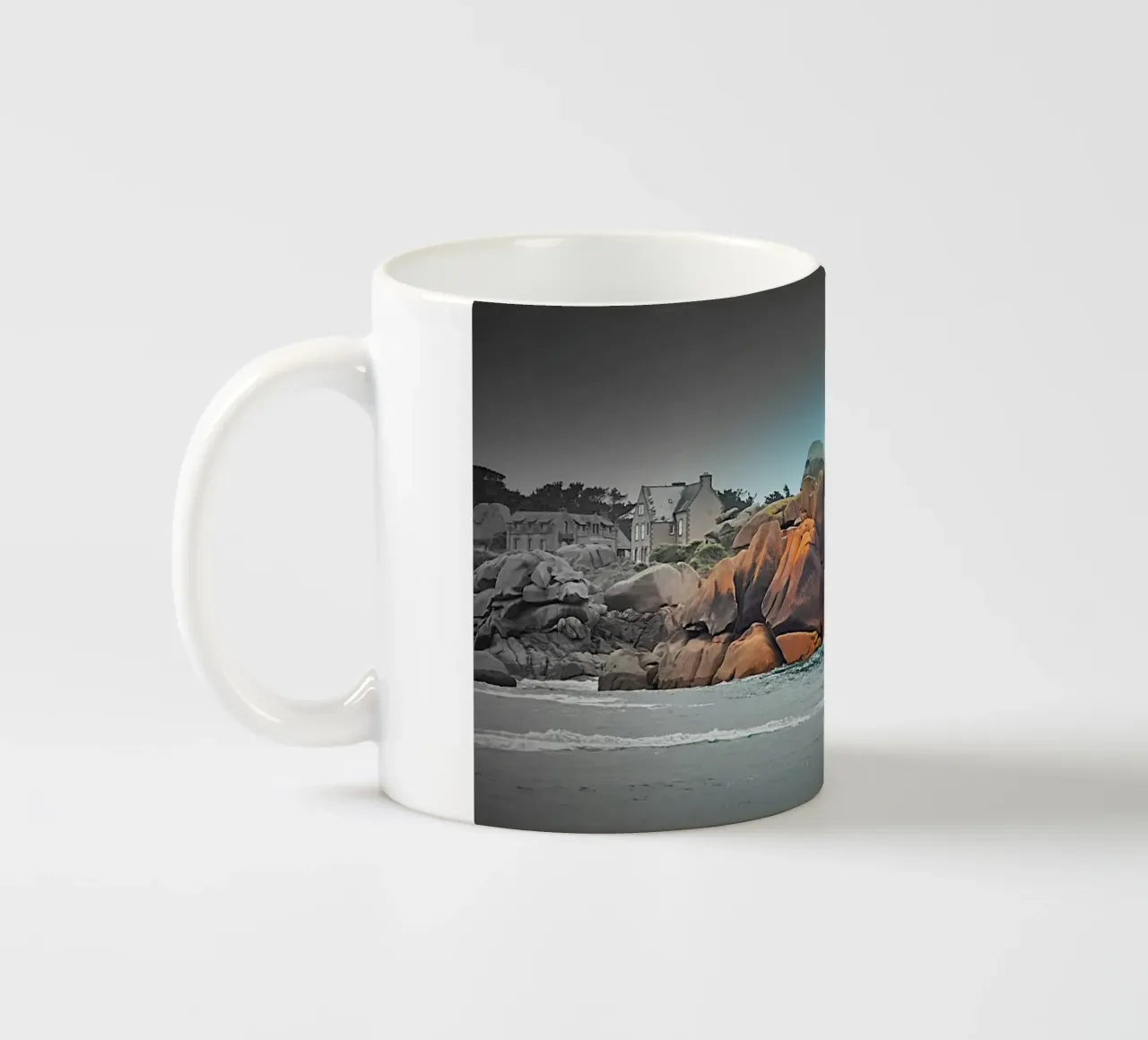 FAA360 PERROS GUIREC. tazza in ceramica da Thierry vobmann photography