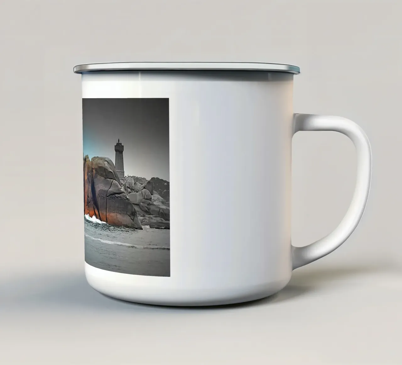 FAA360 PERROS GUIREC. tazza in smalto da Thierry vobmann photography