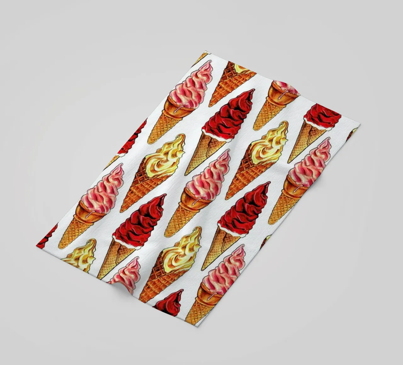 Soft Serve Pattern strandhanddoek van Kelly Gilleran