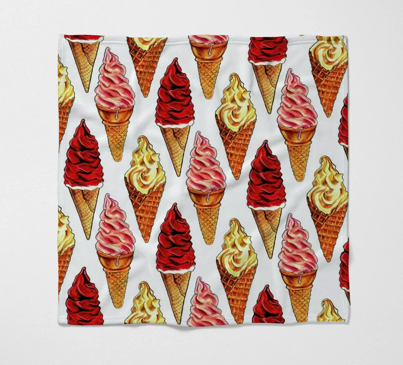 Soft Serve Pattern fleecedeken van Kelly Gilleran