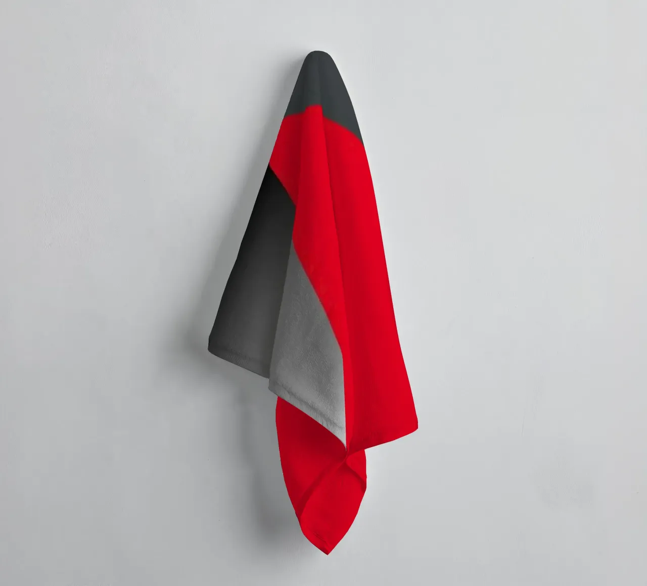 Red triangle with sphere towel by BenCoStyle