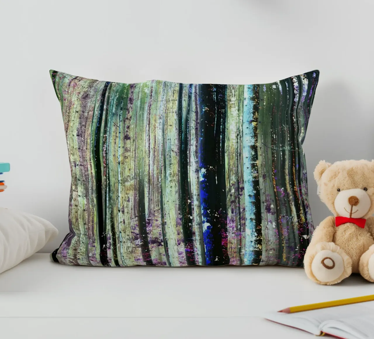 Expressionist Forest cuscino da Angelo Cerantola