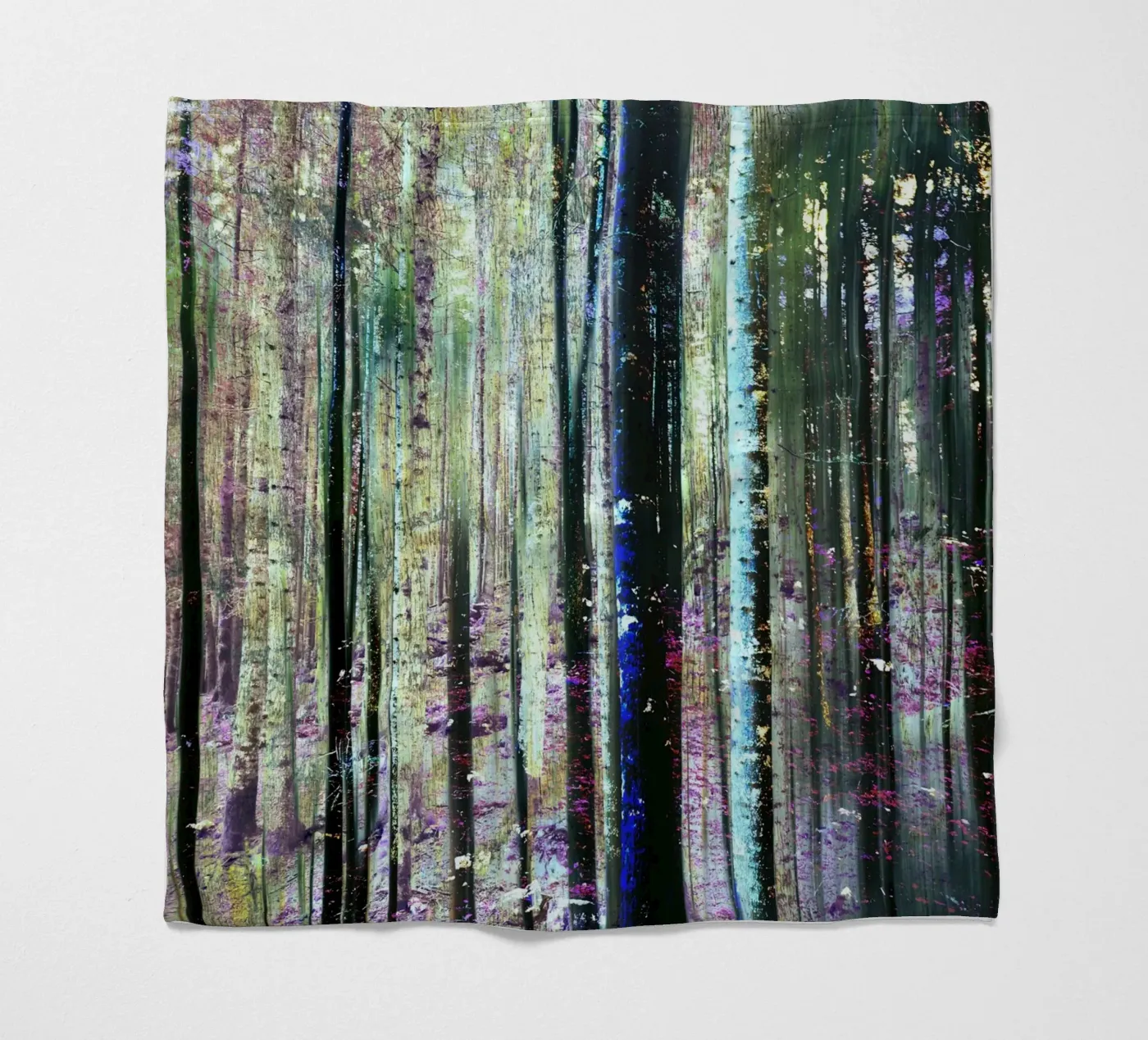 Expressionist Forest Fleecedecke von Angelo Cerantola