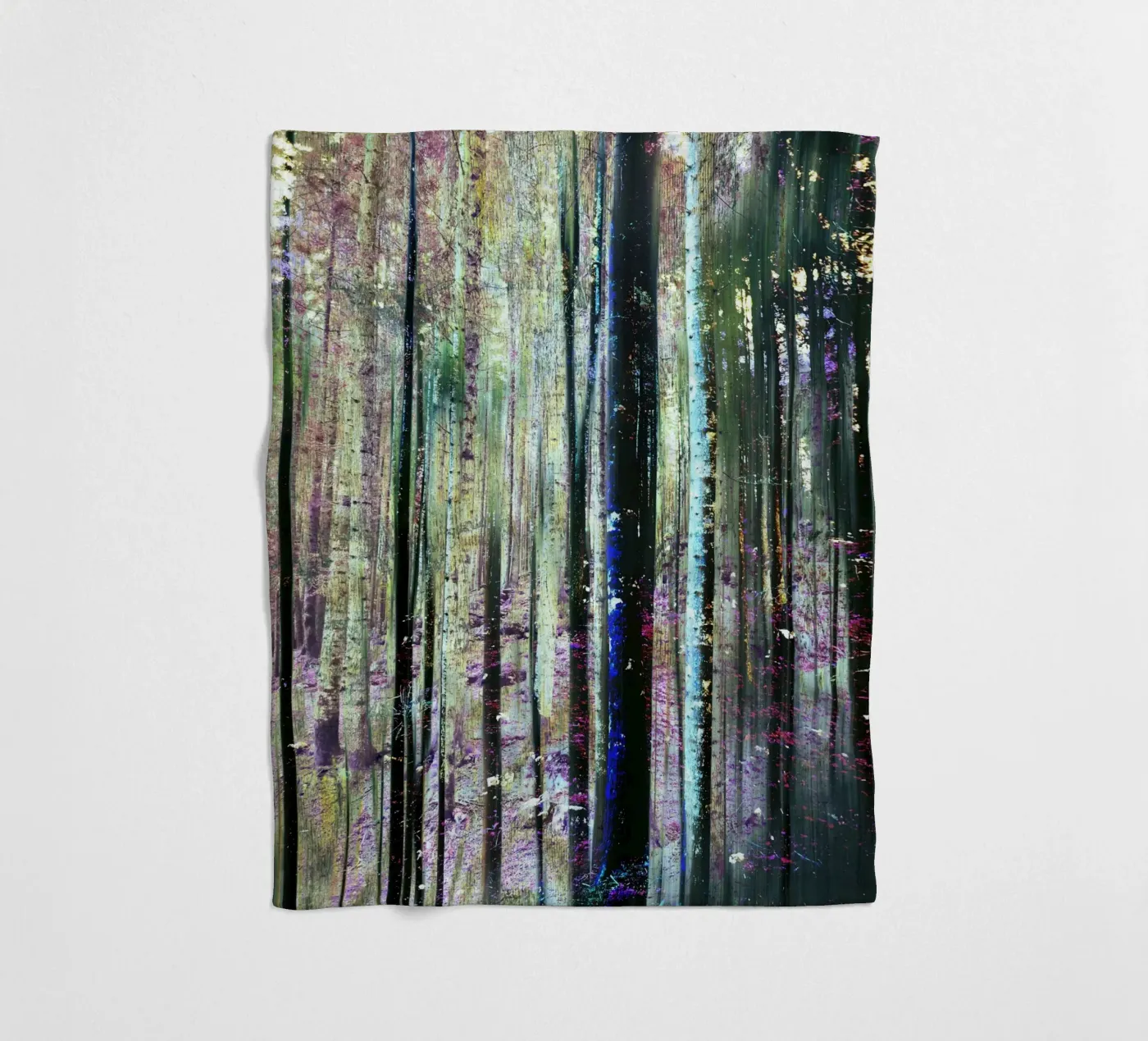 Expressionist Forest Fleecedecke von Angelo Cerantola
