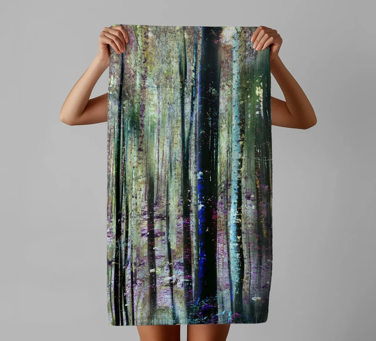 Expressionist Forest asciugamano da bagno da Angelo Cerantola