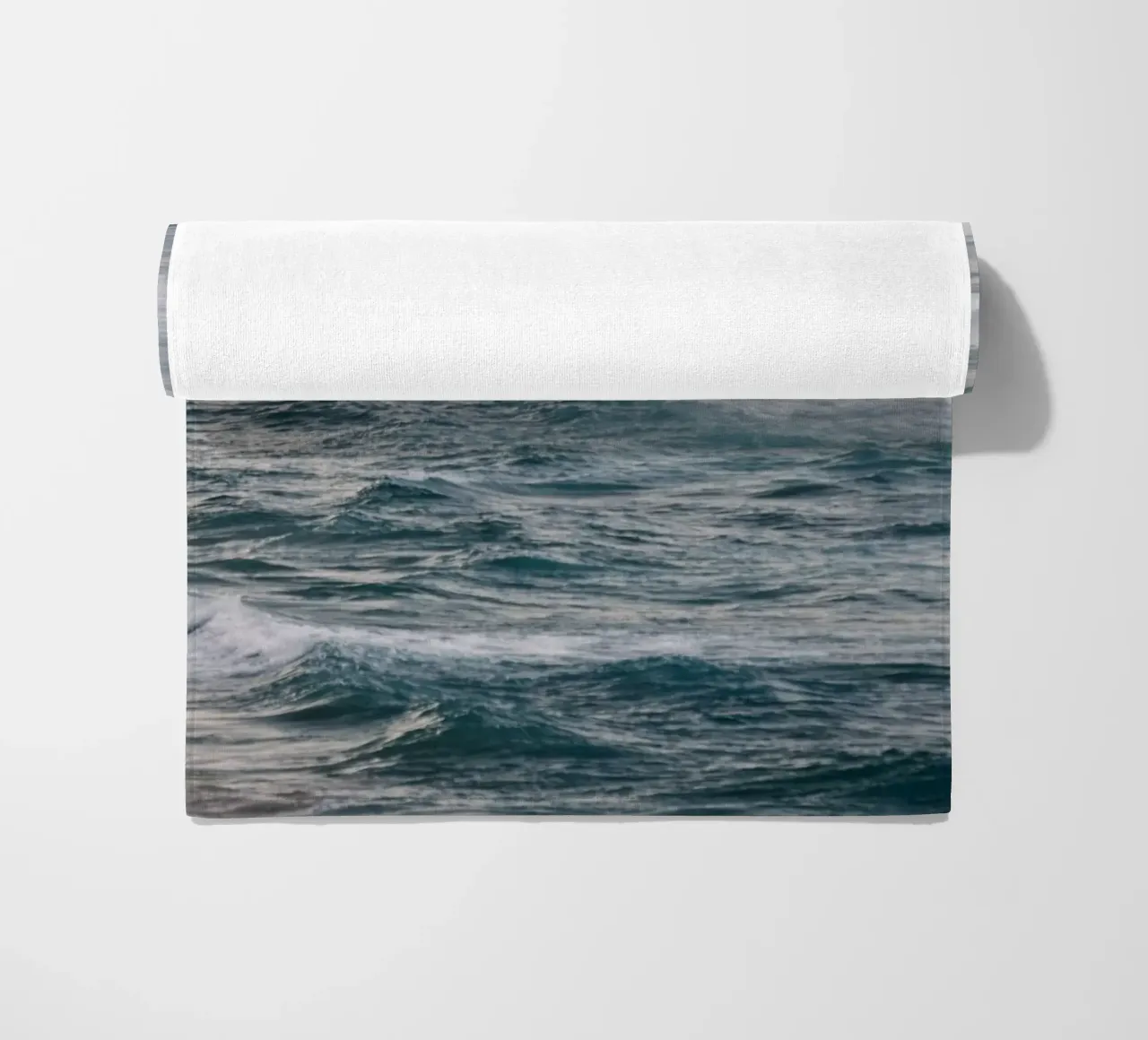 Surf invernale VI telo mare da Tal Paz-Fridman