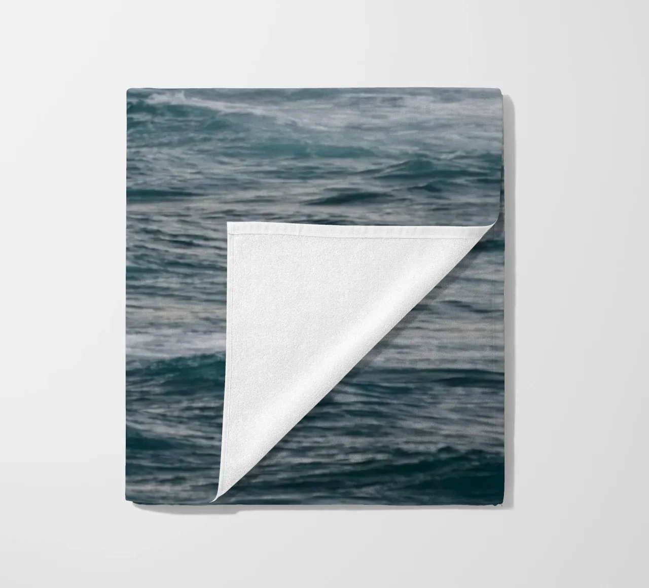 Surf invernale VI telo mare da Tal Paz-Fridman