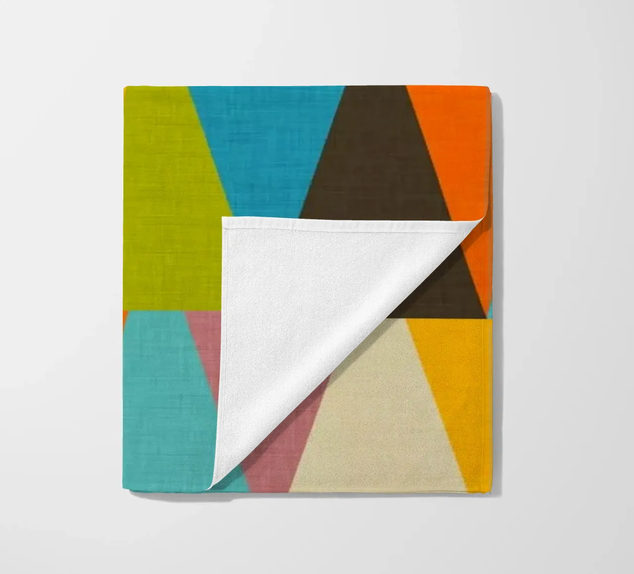 Rétro Color Block Triangle Color Happy serviette de plage de susanacosta