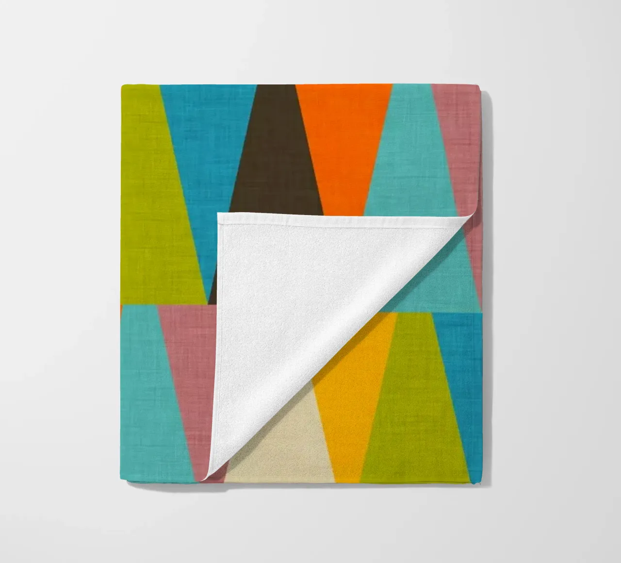 Rétro Color Block Triangle Color Happy serviette de plage de susanacosta