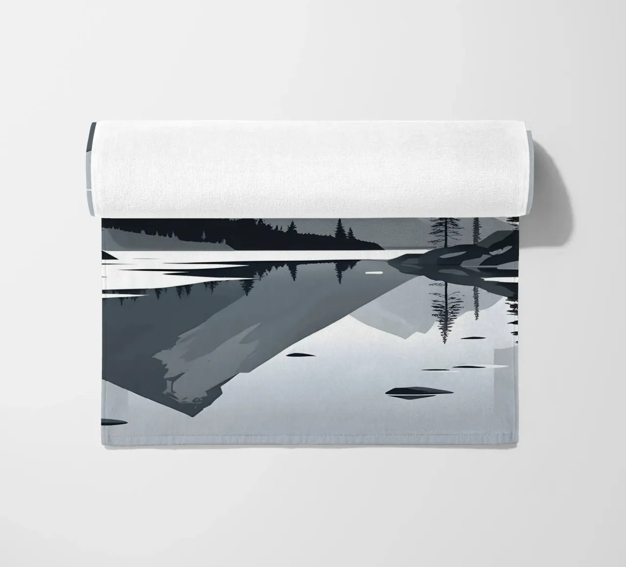 Mountain reflection telo mare da LIFESTYLE OBJECTS