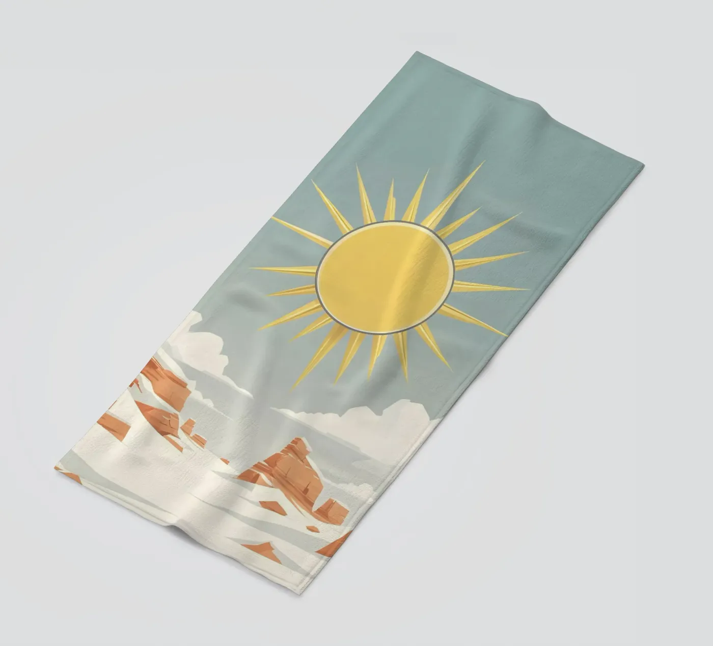 Sonne mit einfachen Strahlen Strandtuch von LIFESTYLE OBJECTS