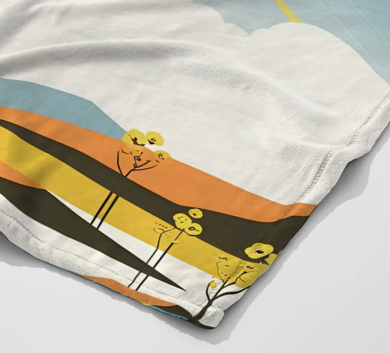 Sun with simple rays Fleecedecke von LIFESTYLE OBJECTS