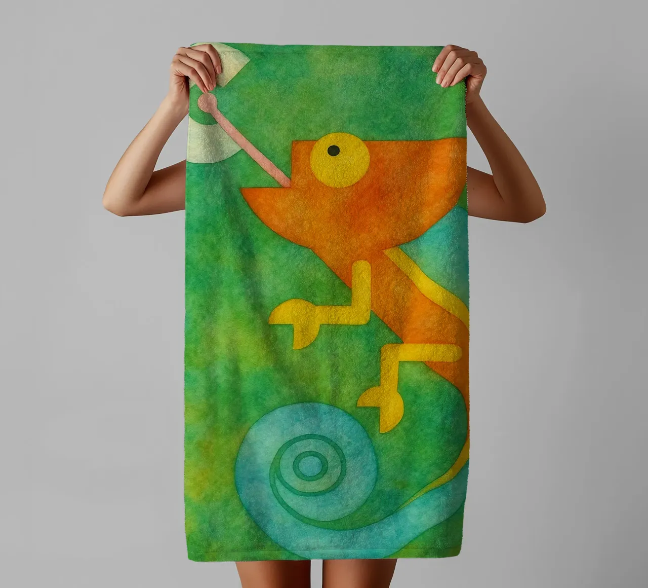 chameleon abstract drawing towel by bougenfille